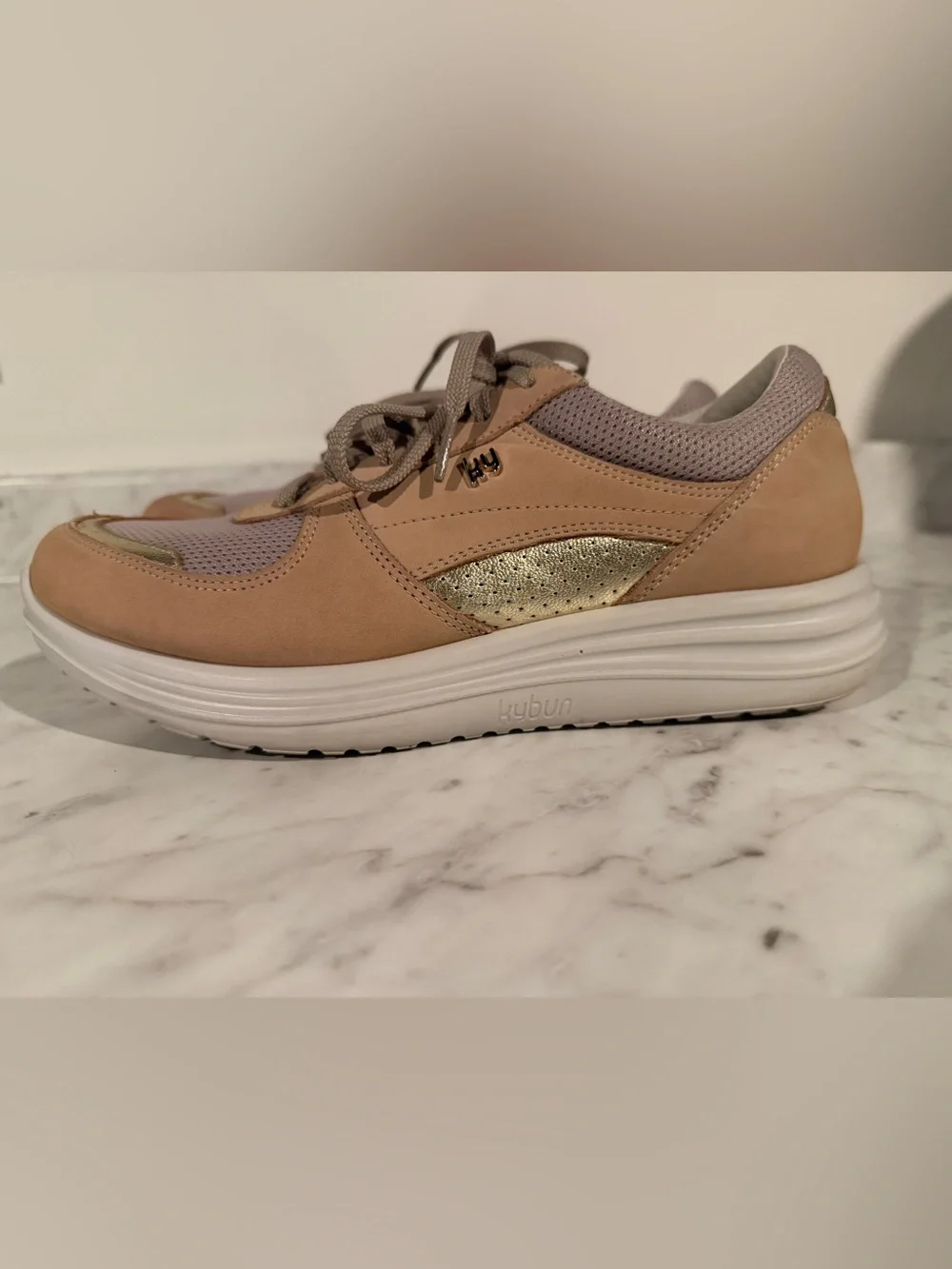 Kybun Vernier Sand Women’s 10 Swiss Air Cushion Comfort Walking Shoes